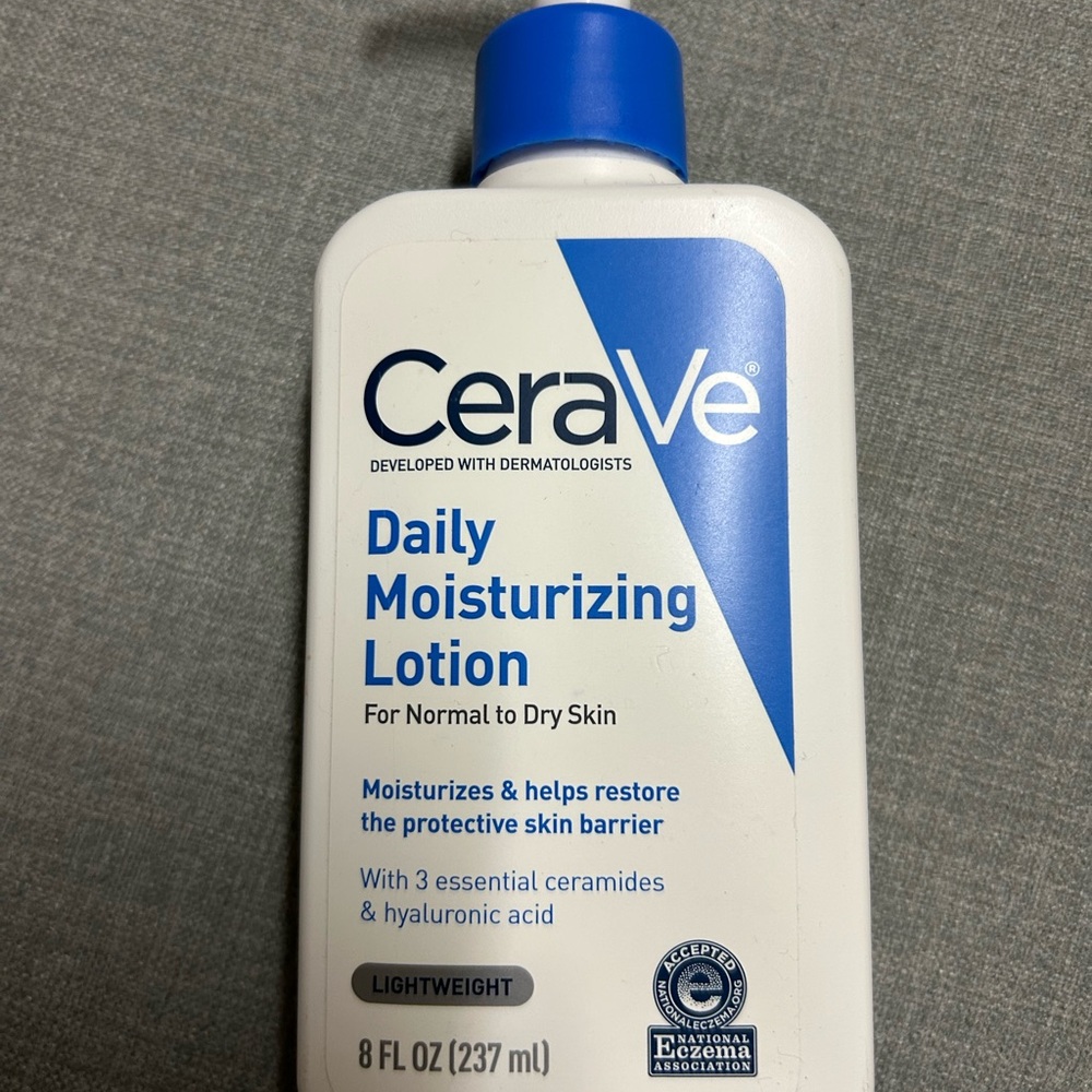 CeraVe Daily Moisturizing Lotion